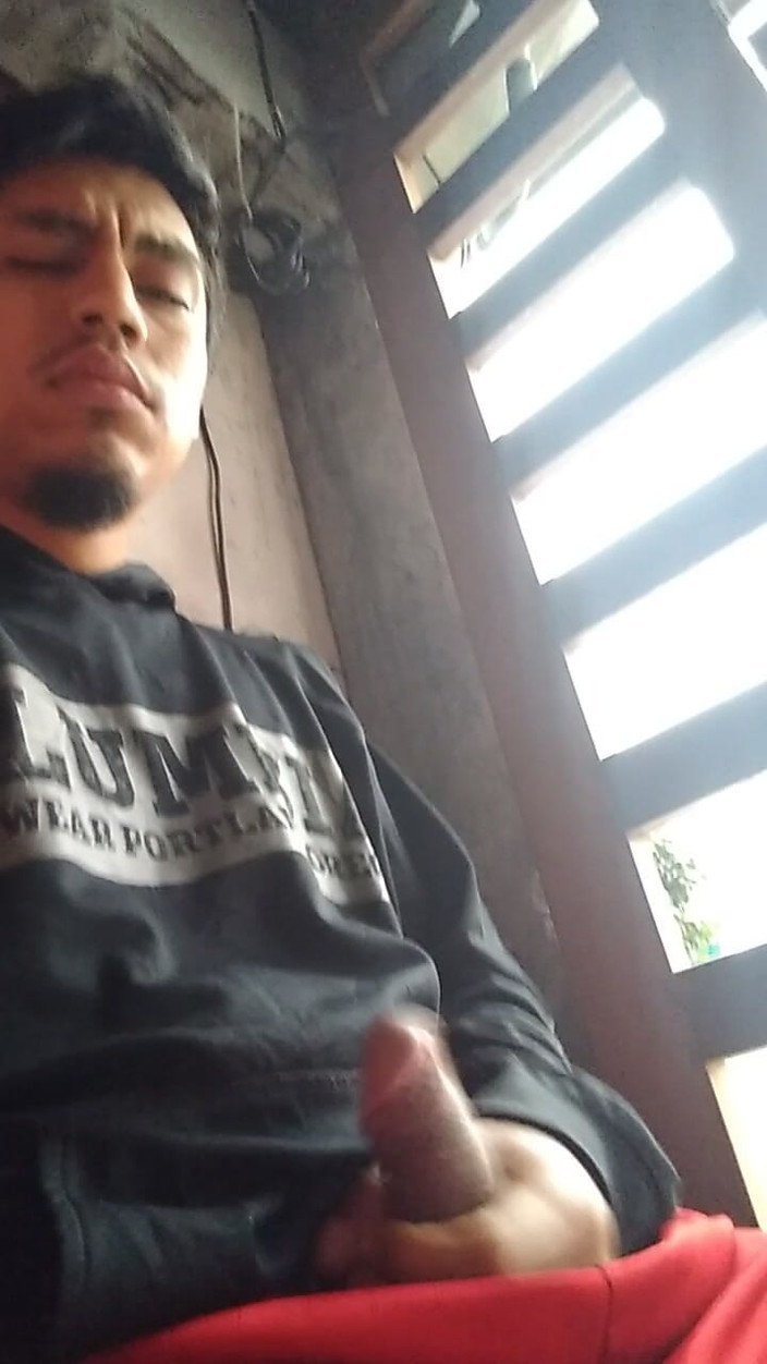 AlexAlejandro13: Reiben unter der hausarbeit