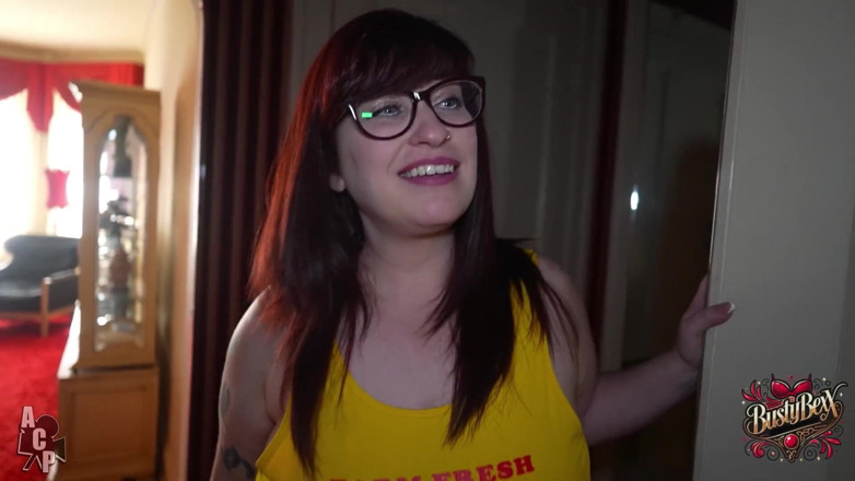 Busty Bexx: Gangster di chicago con Gibby il pagliaccio