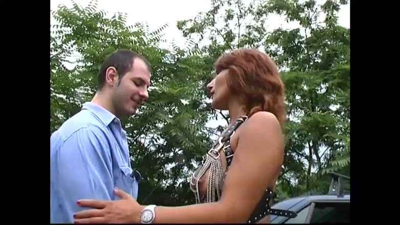 NASTY AMATEUR - Pornstar for a day: Die Hündin Am Gewohnten Platz