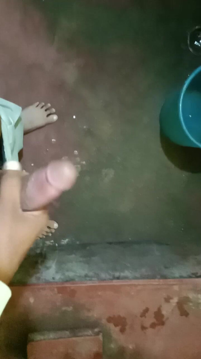 Kala Desi: Sedím sama a třese se