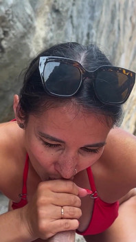 Anal on the Tropical Beach with Cum in Mouth