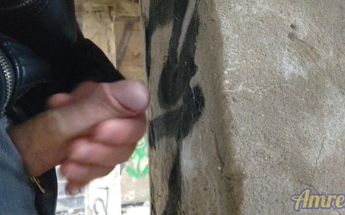 Amreis: Brauche einen Platz zum abspritzen! Teil 1