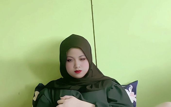 Nitha_Tiara: Gordinha fofa
