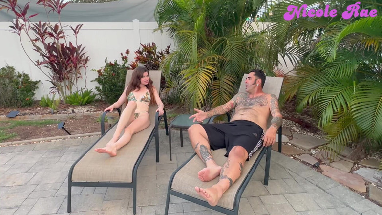 Nicole Rae: Eu peguei o olho do garoto da piscina