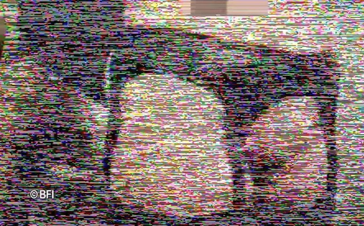 Fetish Tv: legata e solleticata.