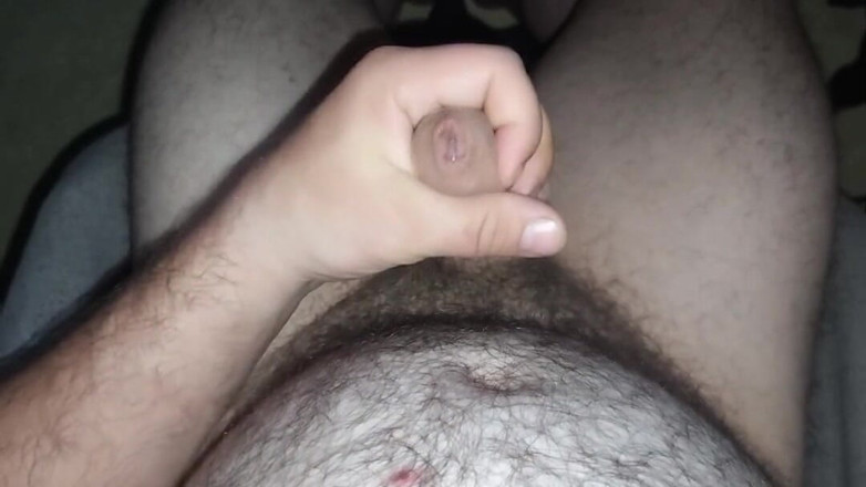 Uhri: Masturbace a výstřik