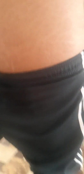 Allezbaisemoi: Mostrando minha bunda peluda