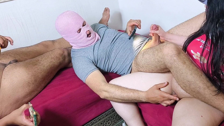 Arabic wife cuckold: Arabische pornoman Saudien delen vrouw
