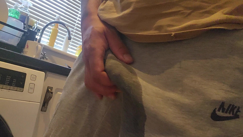 Garywhore: Pisshure
