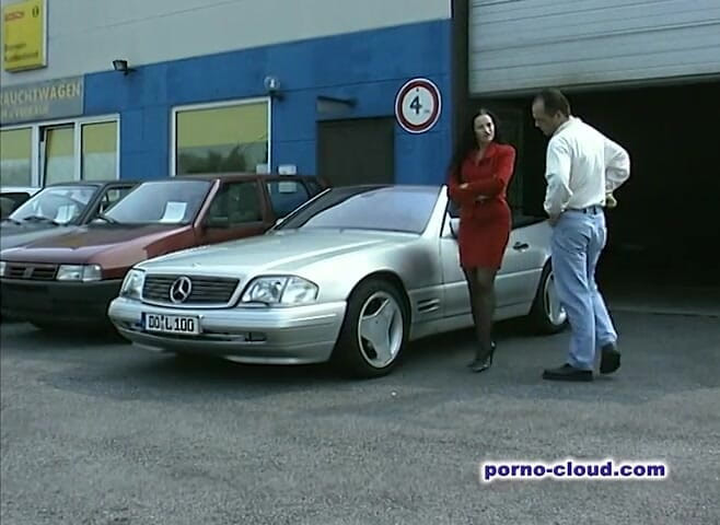 Porno Cloud: sani aautdor draiv aur chudaee