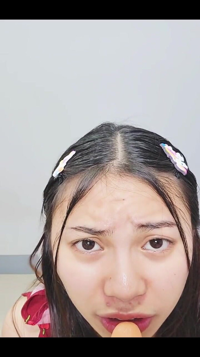 Cherrryblisss: Lil Slut