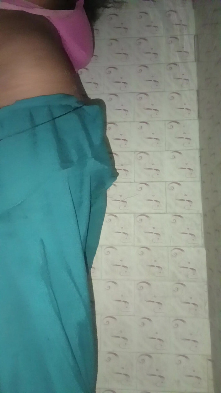 Bhabhi UP: Desi Hot India Bhabhi Gharelu