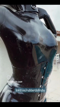 Nr rubberdoll của bạn. 1