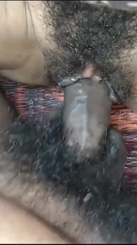 Il grosso cazzone del fratellastro in gola