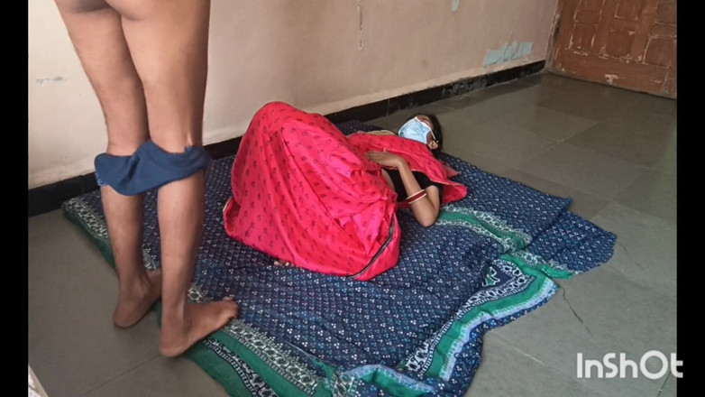 Desishycouple: Awek desi Shivani berkongkek dengan adik ipar bahagian 2