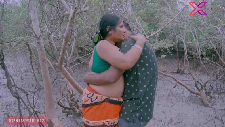 Creative Pervert: Hete seks in de buitenlucht met Desi Indische Bhabhi