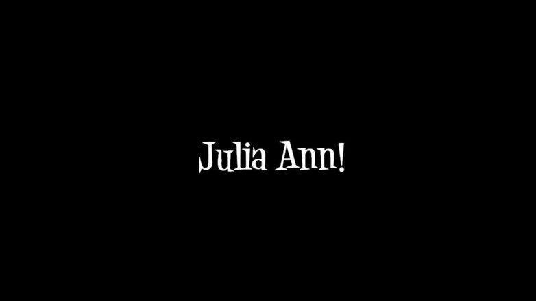 Julia Ann: Classic Julia Ann Smokin