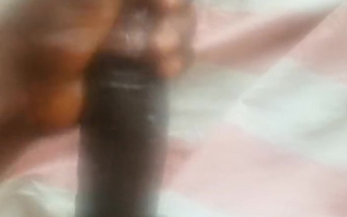 Big black cock BBCee: Dirtytalk मेरे बड़े काले को पथपाती है