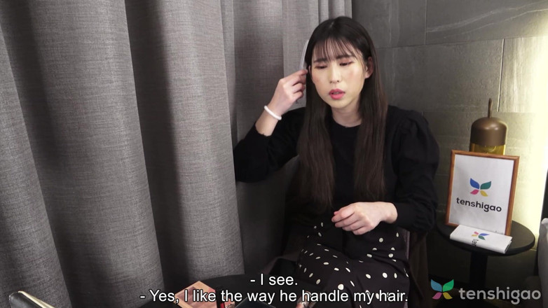 Tenshigao Backstage: Hitomi Kanzaki hinter den kulissen