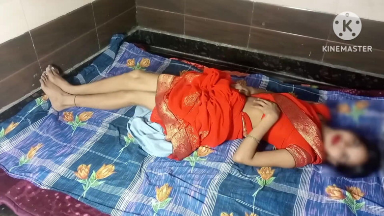 Shivanibaby: După ce a primit un sari cadou, o indiancă a...