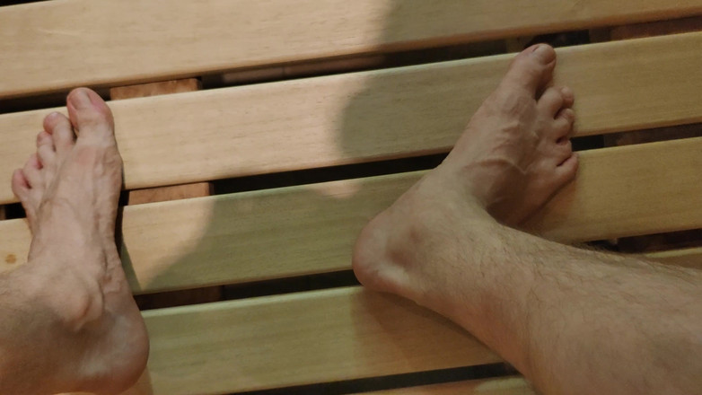 Bayer911: सौना में युवा पतला गोरा लड़का मरोड़ते हुए