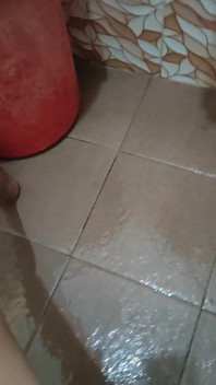 Eu preciso de você gata para chupar meu pau!
