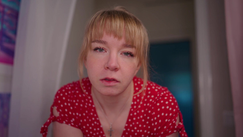 Jolie Lyon: 씨앗을 위해 절박한 종교적 친구의 새엄마