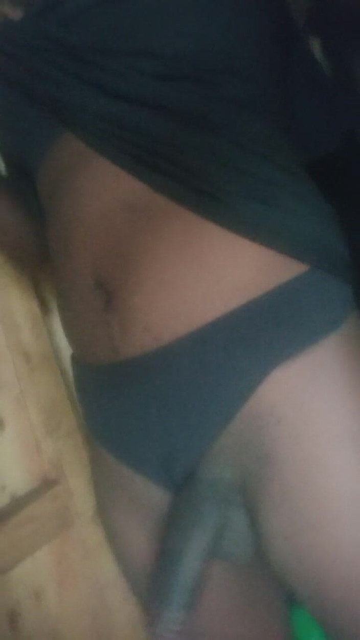 Sexyjayla254: Batang hitam besar Afrika memancut mani