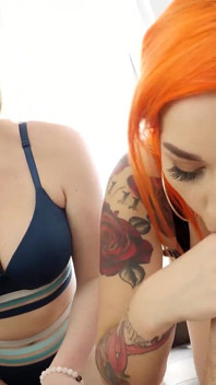Échange de sperme avec River Fox - Neveah invite River à lui faire sucer une bite