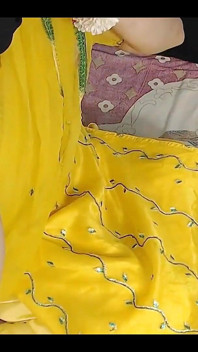 Mehndi nacht schöner handjob von großem schwanz Devar bekam von heißer indischer bhabhi auf ihrer Hochzeit auf Xvideos Indien XXX