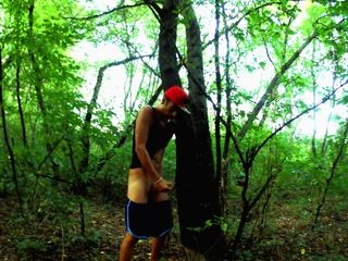 Idmir Sugary: शाम के जंगल में 7 मिनट तेजी से तीव्र विशाल लंड मरोड़ना