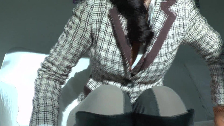 Lady Victoria Valente: Jak se dostat do nálady na sezení: mít možnost očichat...