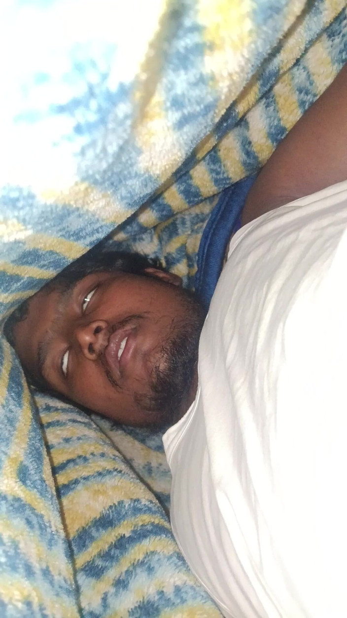 MD Barkat: Akela Boy是一个令人欲罢不及的欲望