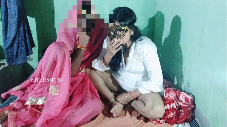 NituRandi94: Aku sangat terangsang! Jadi dia ngentot aku di rumah kampung!