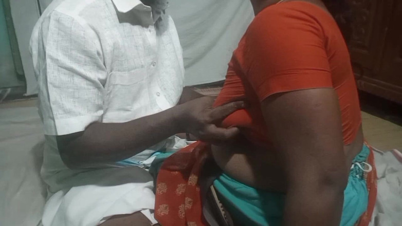 Desi Sathiya: インドのデシ・タミルのホットボディ村、バービーが激しくセックスした