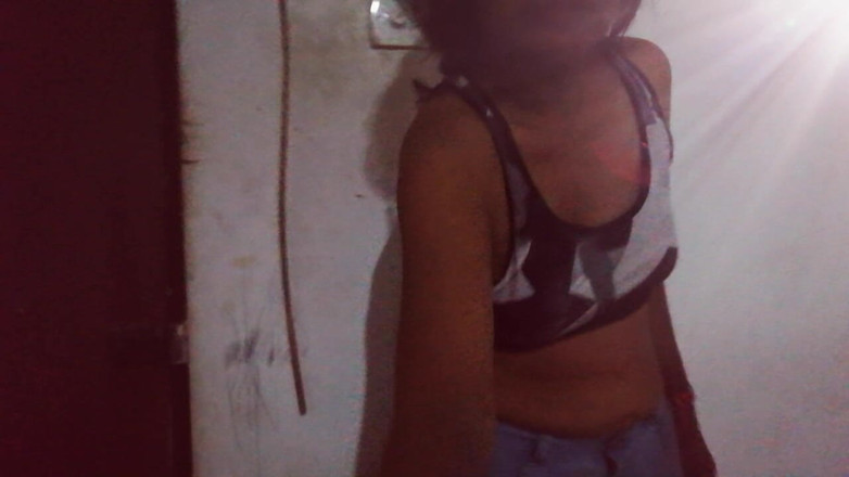 Tina Baby: 我真正的继母来操我