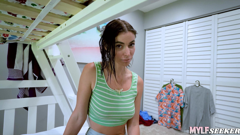 Filthy Kings: Horny MILF Helps Me Out