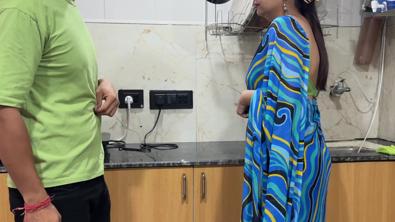 Hornycouple149: Ibu tiri Mengambil Pil Yang Salah Dan Akhirnya MemberiNya Penambah...