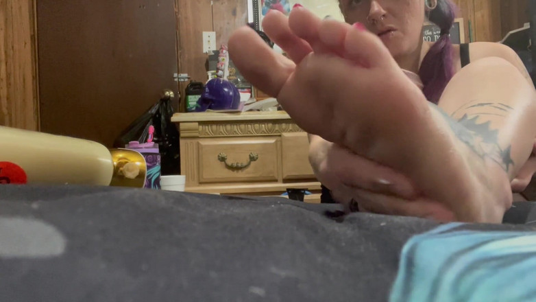 RoxxyReed: Sole Gaze