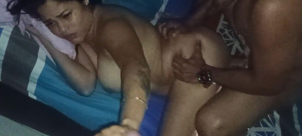 AngyAmazon: Delicious Cuckold Threesome with Hubby Sucking the Big Fat Cock...
