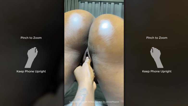 Afrocummy: ลูกพี่ลูกน้องชายของแฟนหนุ่มเย็ดฉันหลังจากช่วยฉันย้ายกล่อง