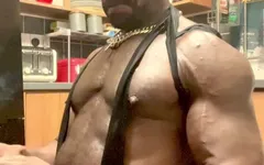 Compilation d'vêtements fétiches pour le tabagisme noir