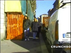 Shemale videos: Shemale Latino seksi dikongkek suaminya