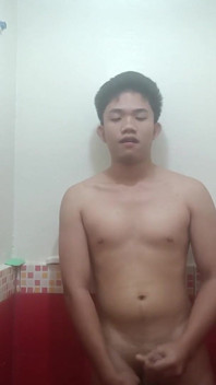 Terangsang Filipina terangsang dan membiarkannya keluar