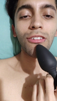 Using a vibrator to get off before bed