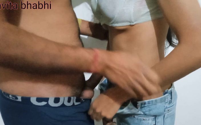Savitabhabhi078: Une étudiante de l’université de Delhi se fait baiser par son...