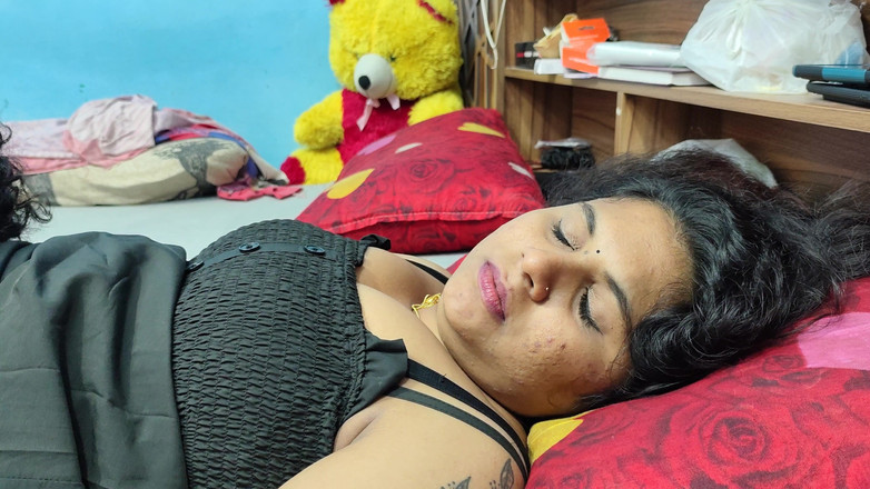 Vaigavarun45: Girl Friend First Time Sex with Boy Friend in Home...