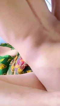 Hintli köylü yerel genç kız çok sıkı amcıklı otelde seks videosu xxx video