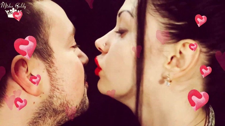 Goddess Misha Goldy: San Valentín, compilación de besos en la cara y el...