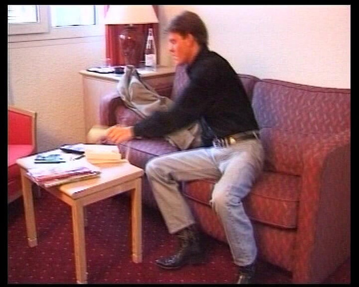 Under German Roofs: Putas alemãs mal podem esperar para serem penetradas até o...